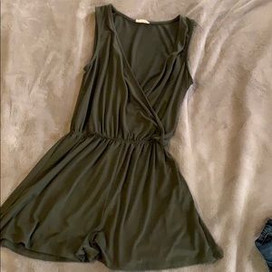Super cute olive green romper.